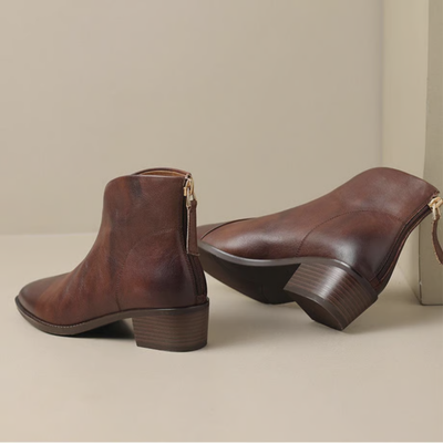 Calista - Luxury ankle boots with a low heel