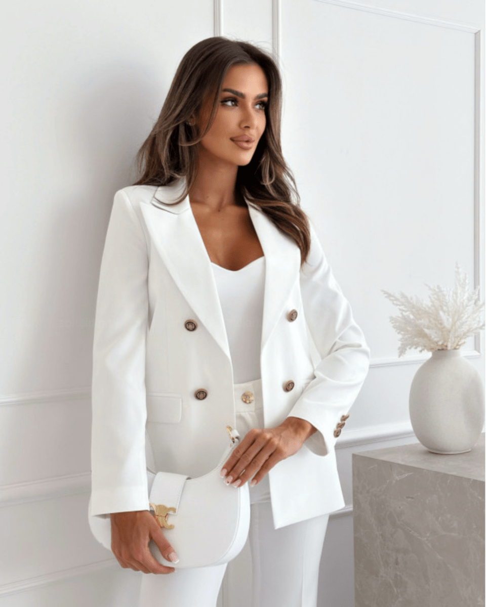 Chic Tailored Blazer