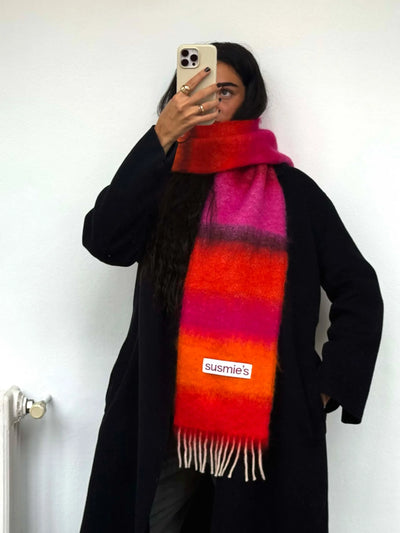 So Long, Marianne Scarf